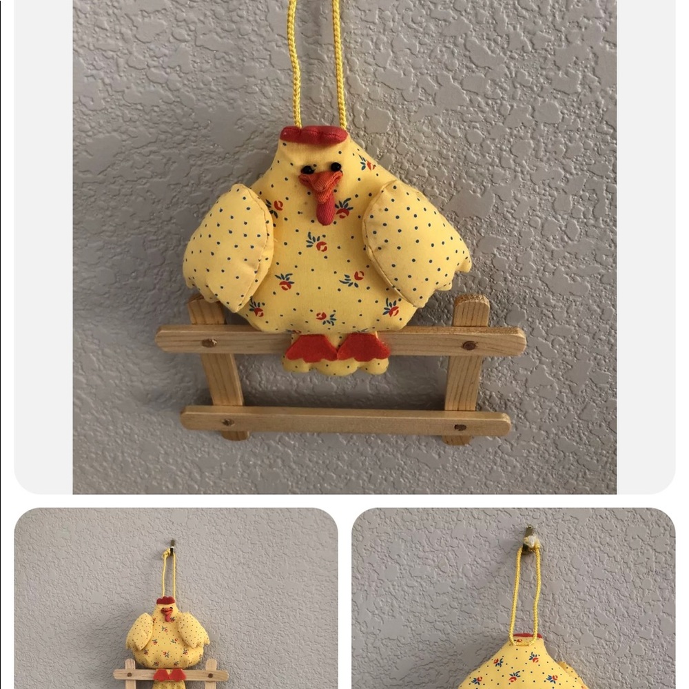 Avon Calico Chicken Pomander VINTAGE